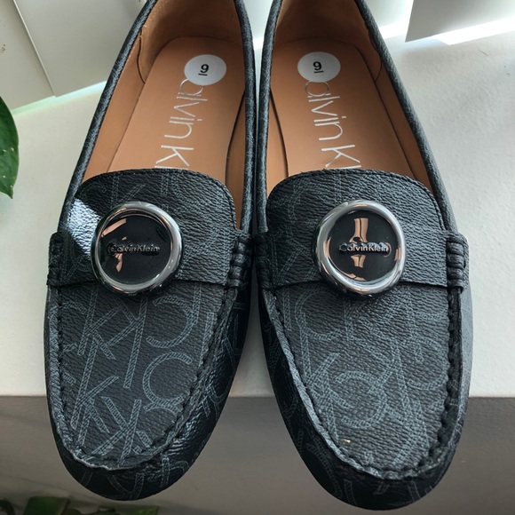 Calvin Klein Lisa flats - Picture 2 of 4